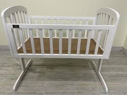 12 Best Cradles for Newborns in India