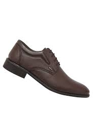 18 Best Formal Shoe Brands in India (Stylish & Durable) 2023