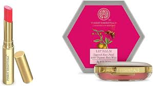 15 Best Lip Serums in India for Soft and Beautiful Lips