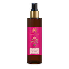 10 Best Face Mists in India for Glowing Skin