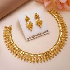 10 Best Womens Necklaces in India